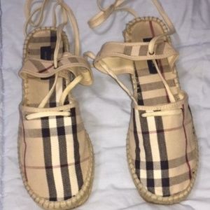 Burberry Plaid Espadrilles Low Wedge size 37 ( 7 )